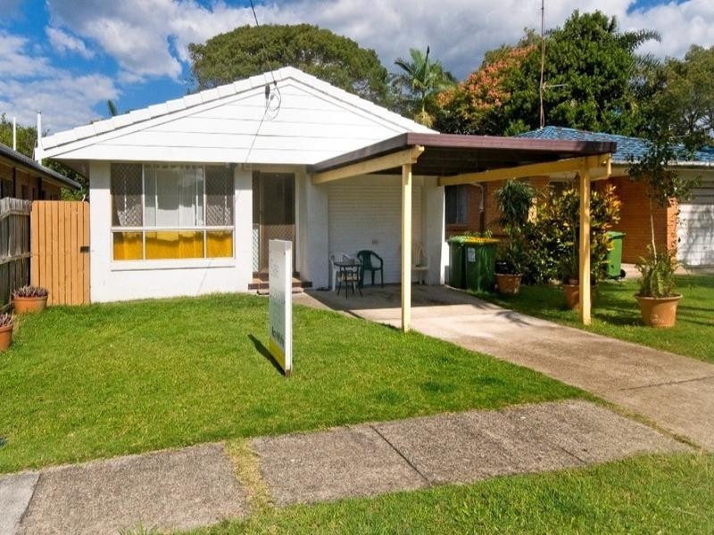 44 TwentySixth Avenue, Palm Beach QLD 4221