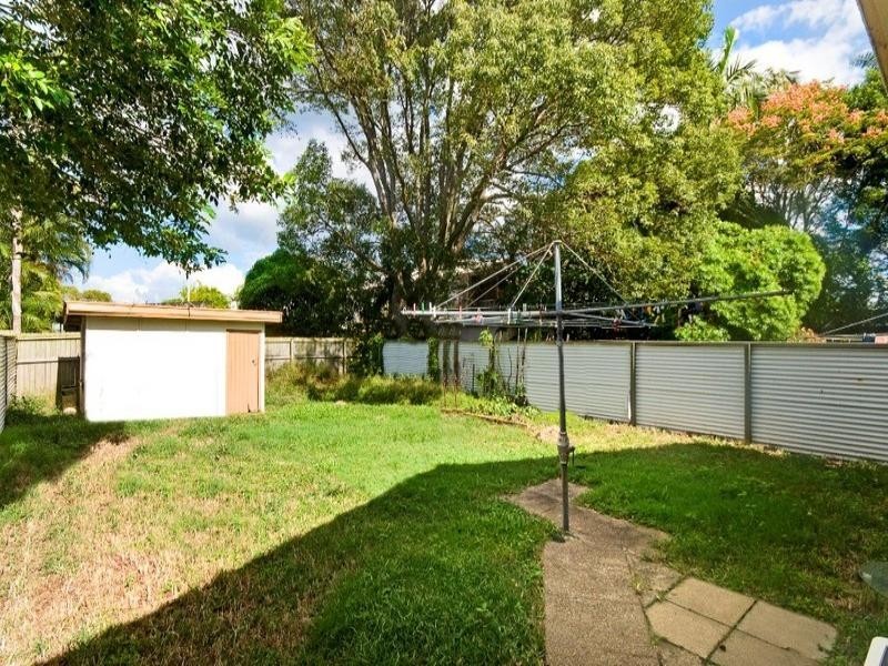 44 TwentySixth Avenue, Palm Beach QLD 4221