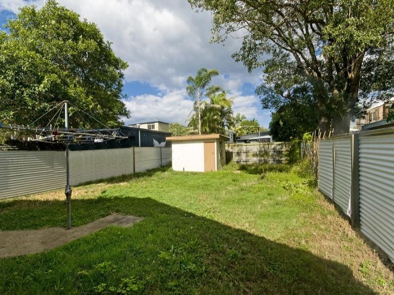 44 TwentySixth Avenue, Palm Beach QLD 4221
