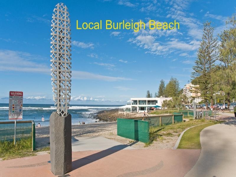 2/7 Snowgum Court, Burleigh Waters QLD 4220