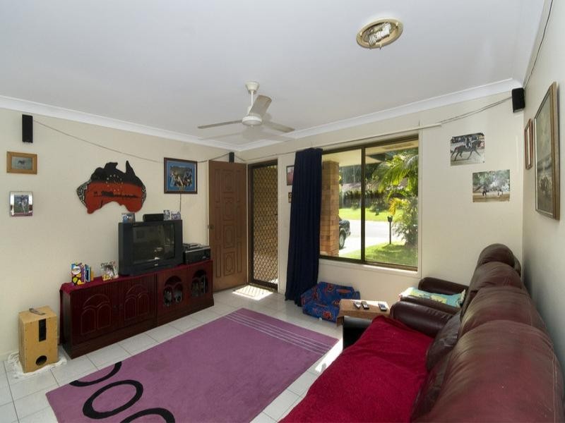 35 Aethalia Street, Currumbin Waters QLD 4223