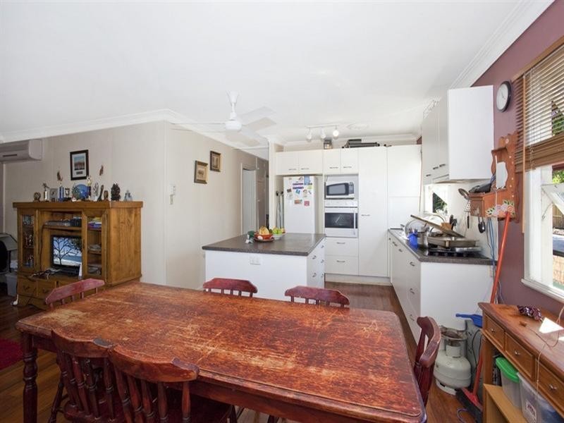 95 Fifth Avenue, Palm Beach QLD 4221