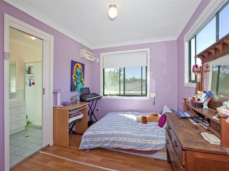 95 Fifth Avenue, Palm Beach QLD 4221