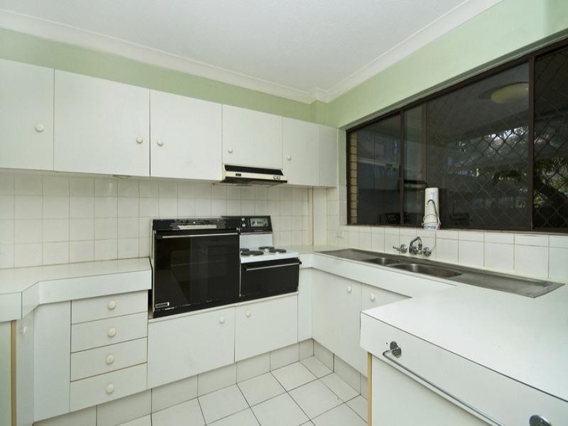 3/12 Fifteenth Avenue, Palm Beach QLD 4221