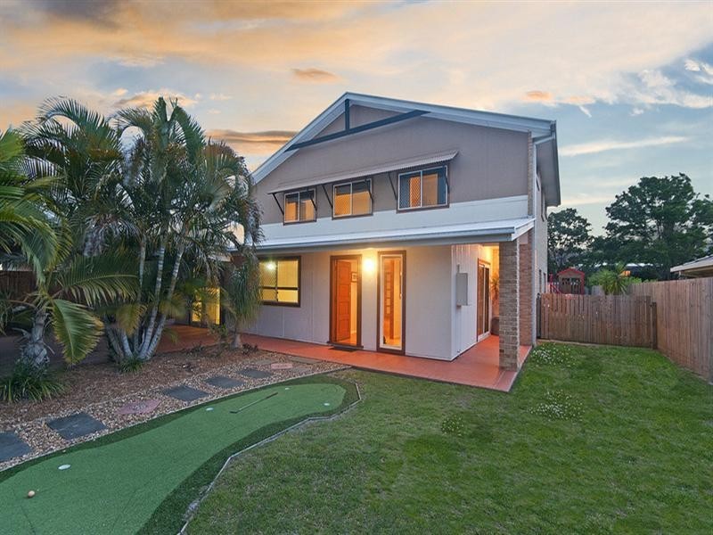 69 Twenty Fifth Avenue, Palm Beach QLD 4221