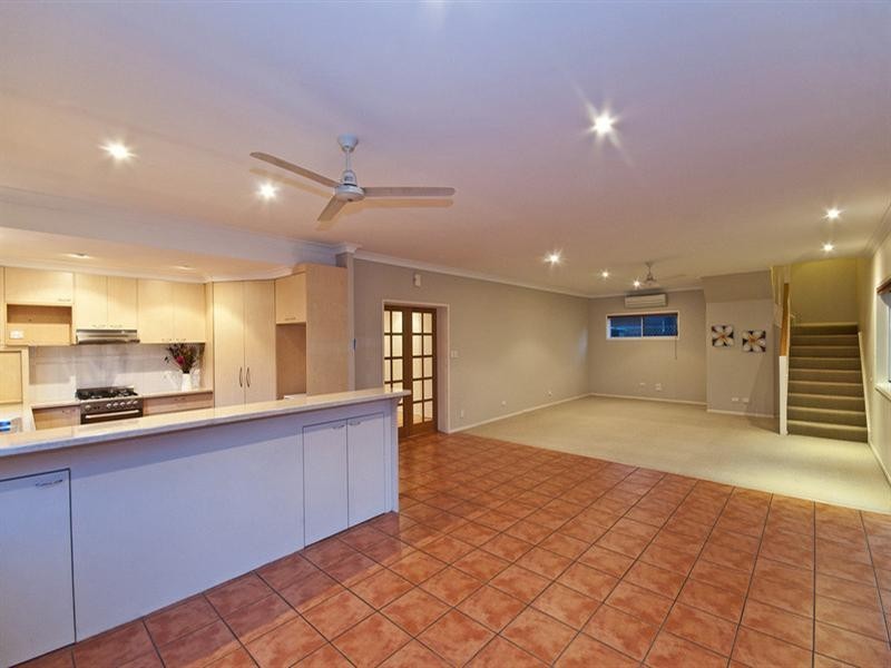 69 Twenty Fifth Avenue, Palm Beach QLD 4221