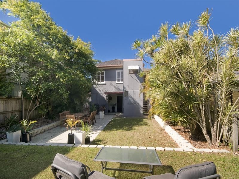 212 Cypress Terrace, Palm Beach QLD 4221