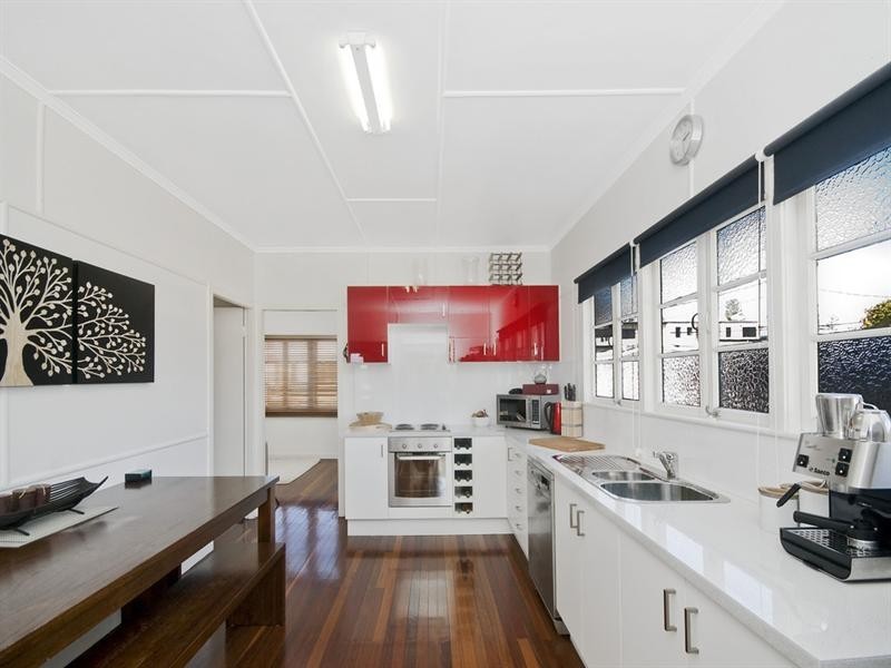 212 Cypress Terrace, Palm Beach QLD 4221