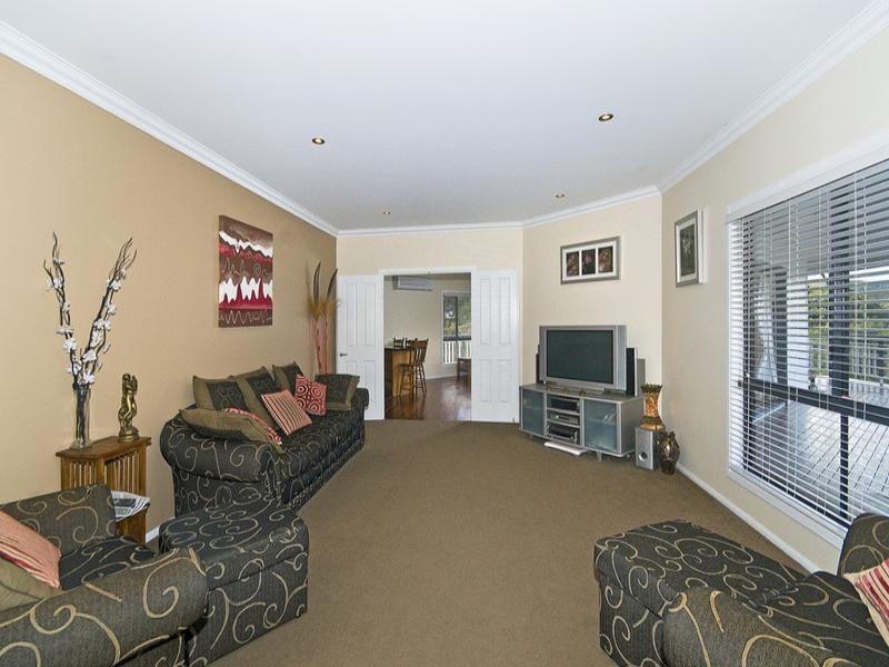 16 Bradman Drive, Currumbin Valley QLD 4223