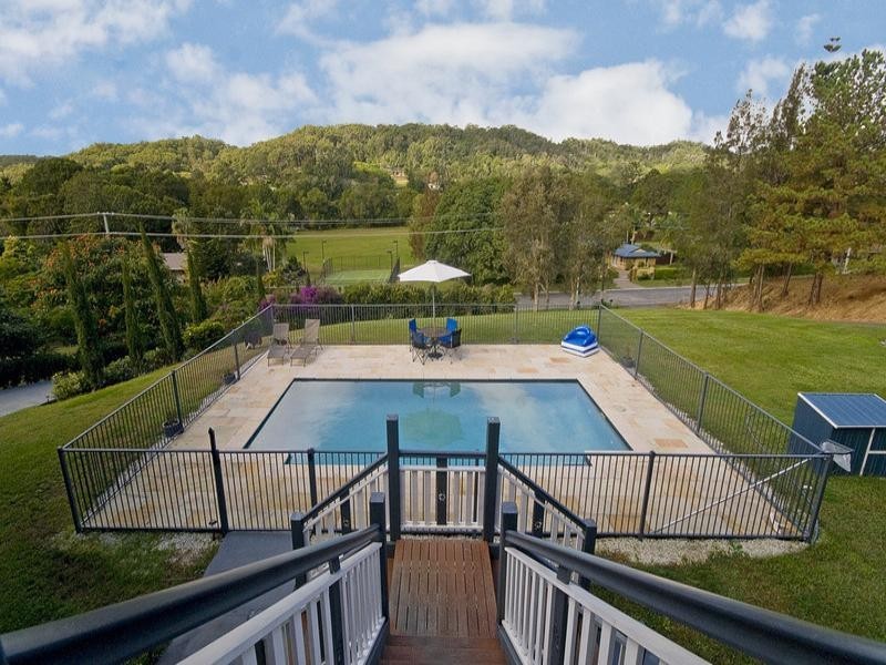 16 Bradman Drive, Currumbin Valley QLD 4223