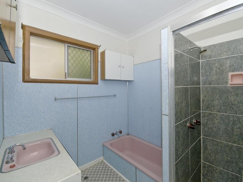 54 Fifth Avenue, Palm Beach QLD 4221