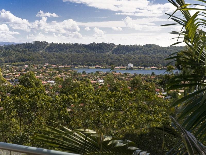 59 Doubleview Drive, Elanora QLD 4221