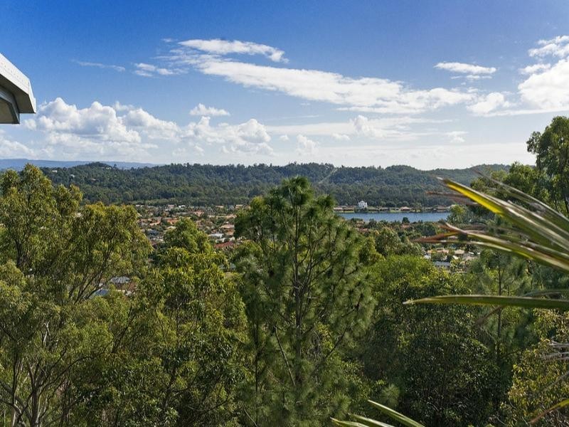 59 Doubleview Drive, Elanora QLD 4221