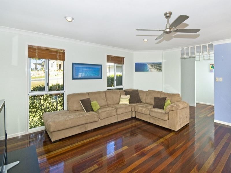 59 Doubleview Drive, Elanora QLD 4221