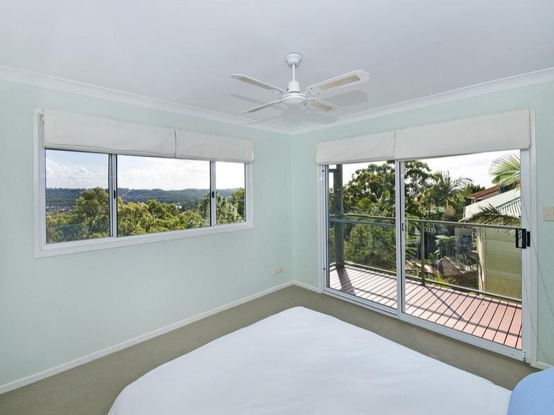 59 Doubleview Drive, Elanora QLD 4221