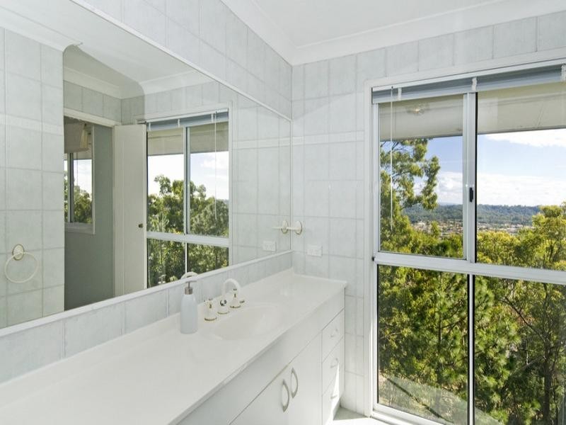 59 Doubleview Drive, Elanora QLD 4221