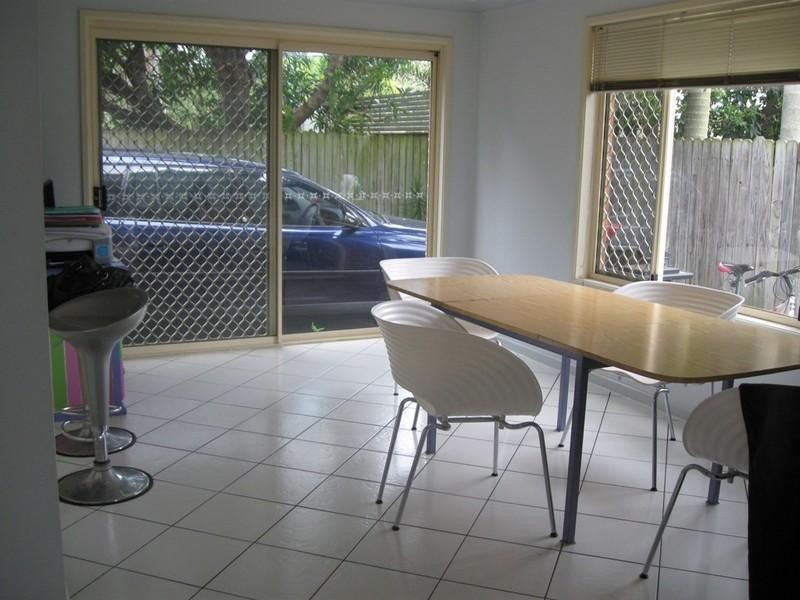 2/34 Fifth Avenue, Palm Beach QLD 4221
