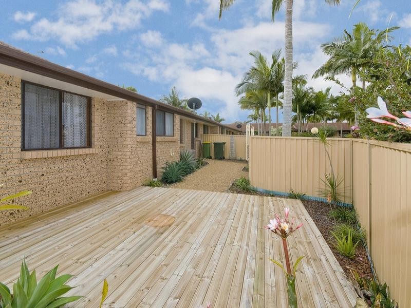 27/2 Galleon Way, Currumbin Waters QLD 4223