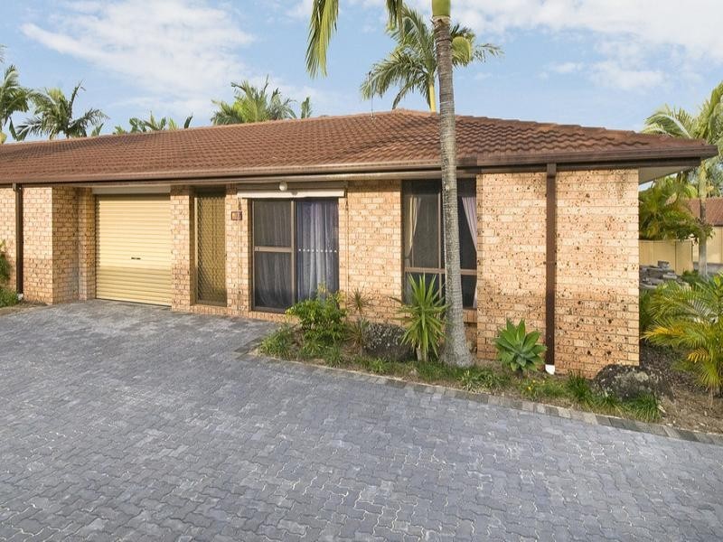 27/2 Galleon Way, Currumbin Waters QLD 4223