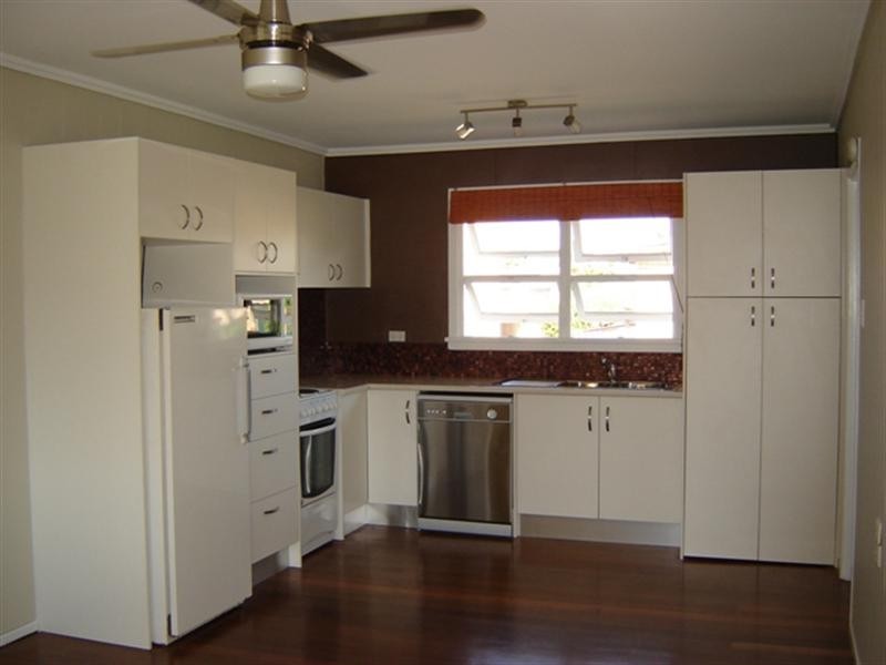 4/9 Nyrang Avenue, Palm Beach QLD 4221