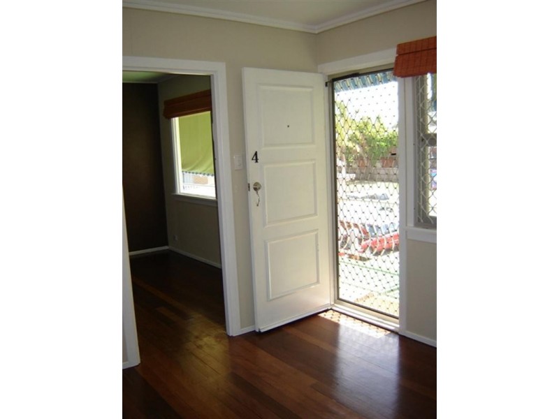 4/9 Nyrang Avenue, Palm Beach QLD 4221