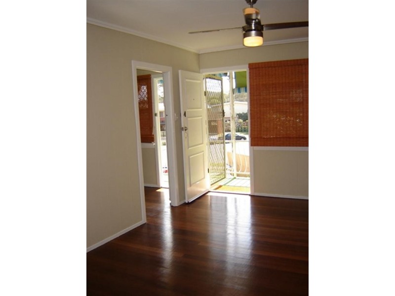 4/9 Nyrang Avenue, Palm Beach QLD 4221