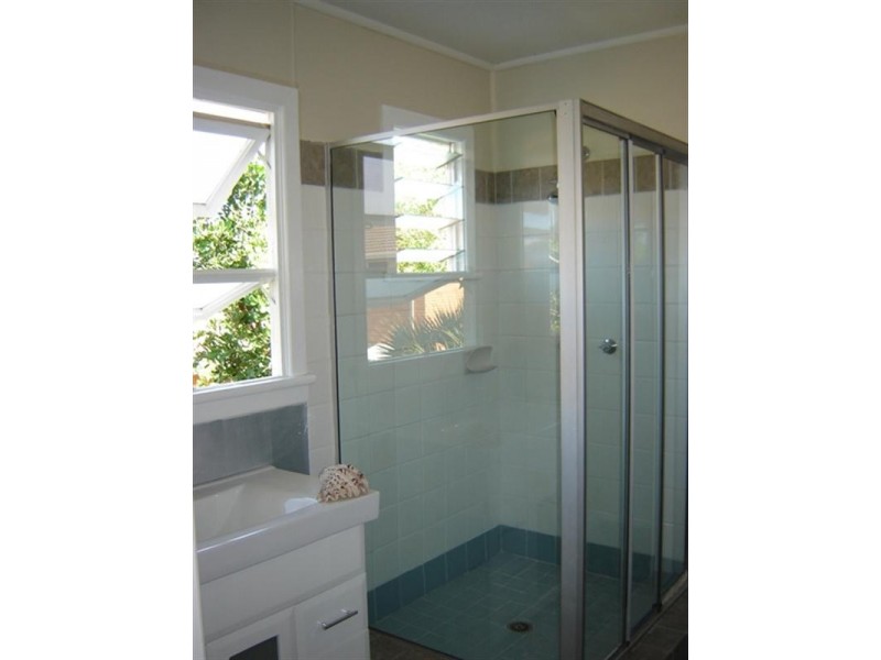 4/9 Nyrang Avenue, Palm Beach QLD 4221