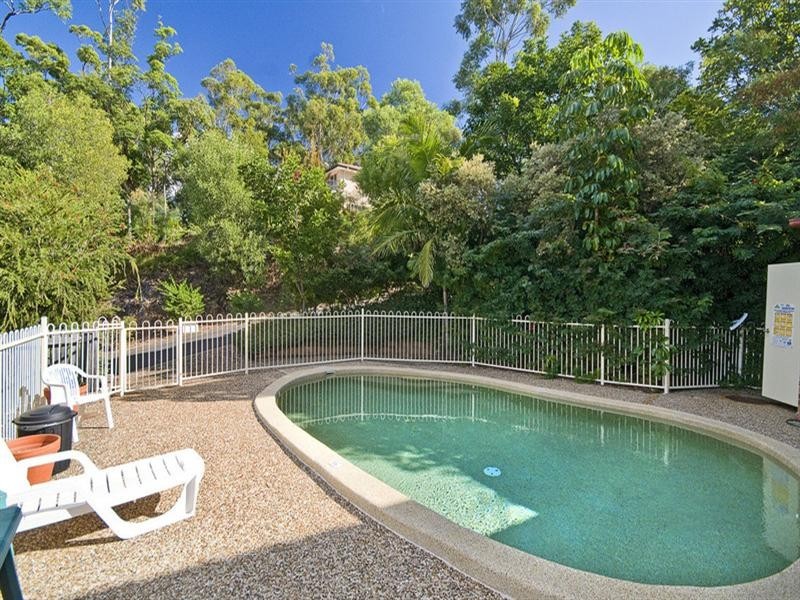 4/2 Simpsons Road, Currumbin Waters QLD 4223