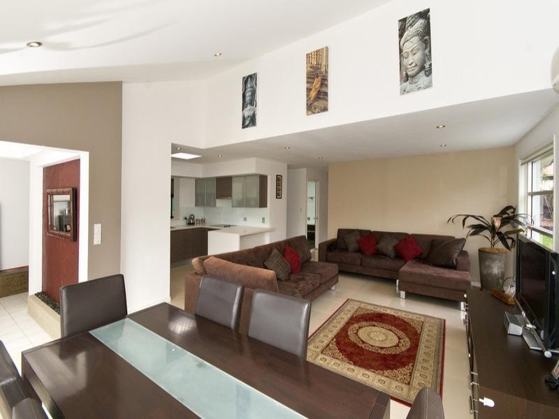 4 Aegean Way, Currumbin Waters QLD 4223