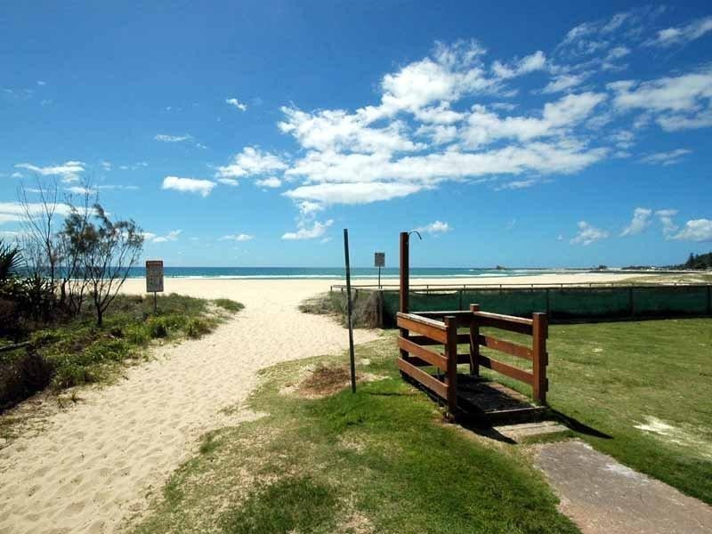 10/1072 Gold Coast Highway, Palm Beach QLD 4221