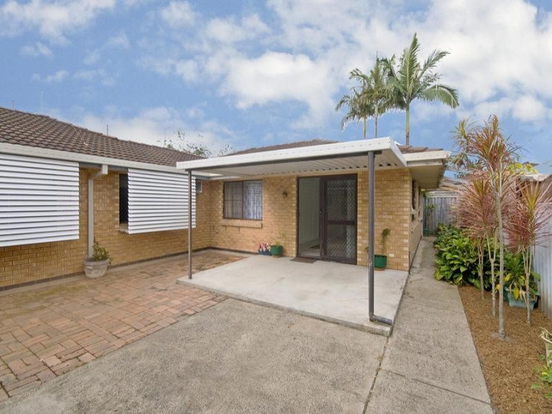 2/38 Tallebudgera Drive, Palm Beach QLD 4221