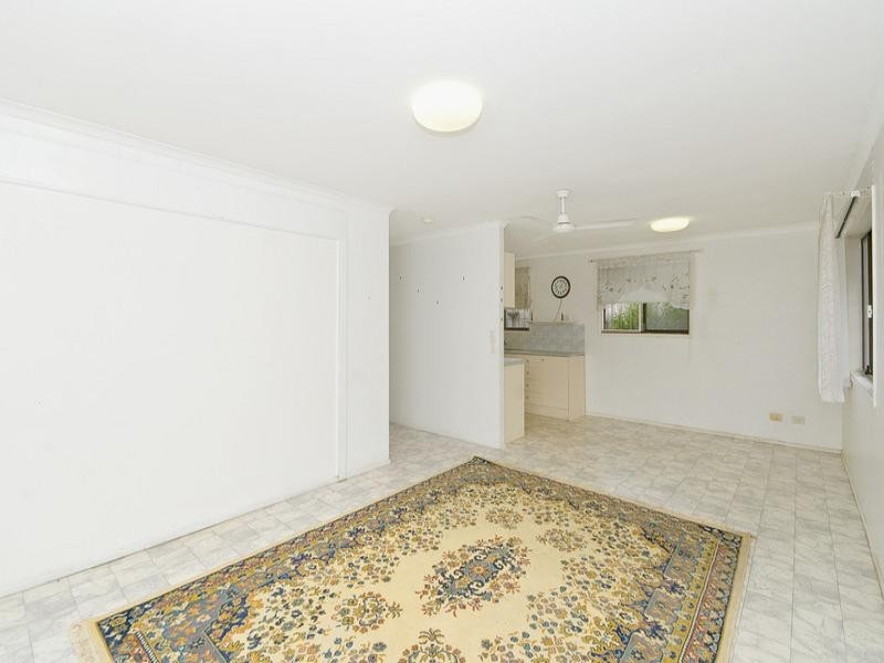 2/38 Tallebudgera Drive, Palm Beach QLD 4221