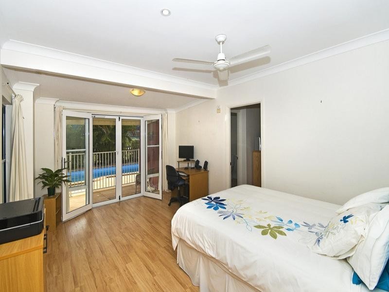 3 Larch Street, Tallebudgera QLD 4228