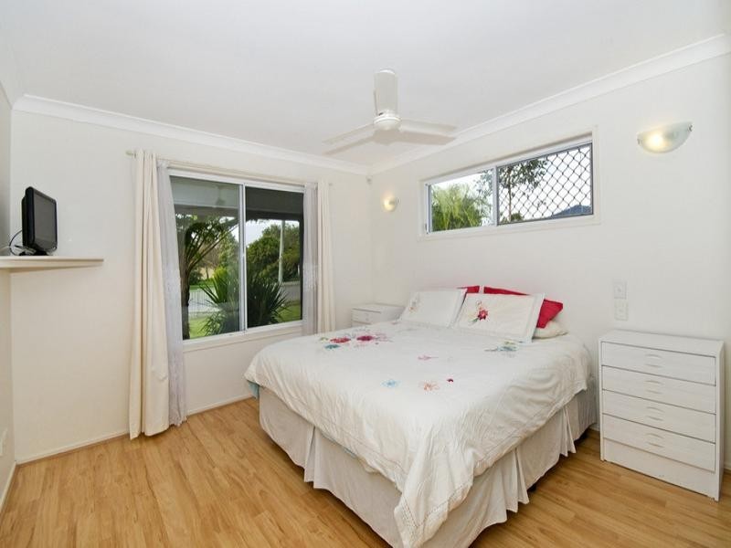 3 Larch Street, Tallebudgera QLD 4228