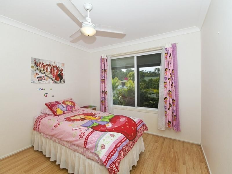 3 Larch Street, Tallebudgera QLD 4228