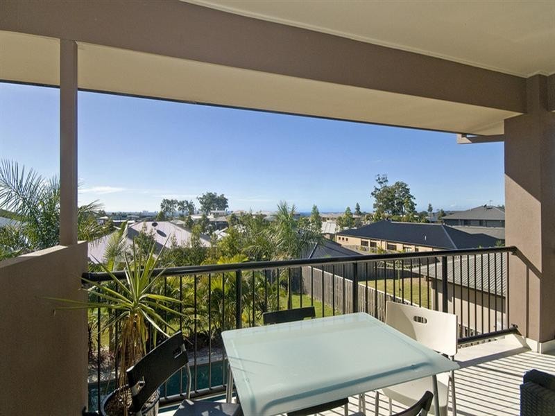 8 Aquarius Street, Reedy Creek QLD 4227