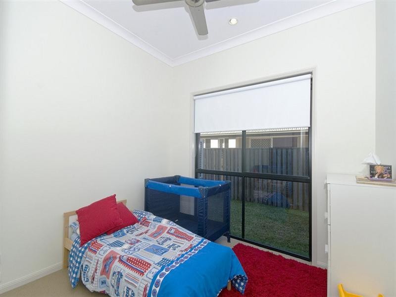 8 Aquarius Street, Reedy Creek QLD 4227