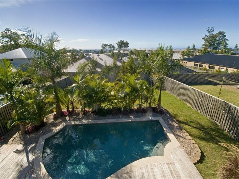 8 Aquarius Street, Reedy Creek QLD 4227