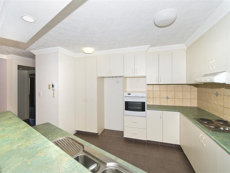 1/19 Twenty Fourth Avenue, Palm Beach QLD 4221