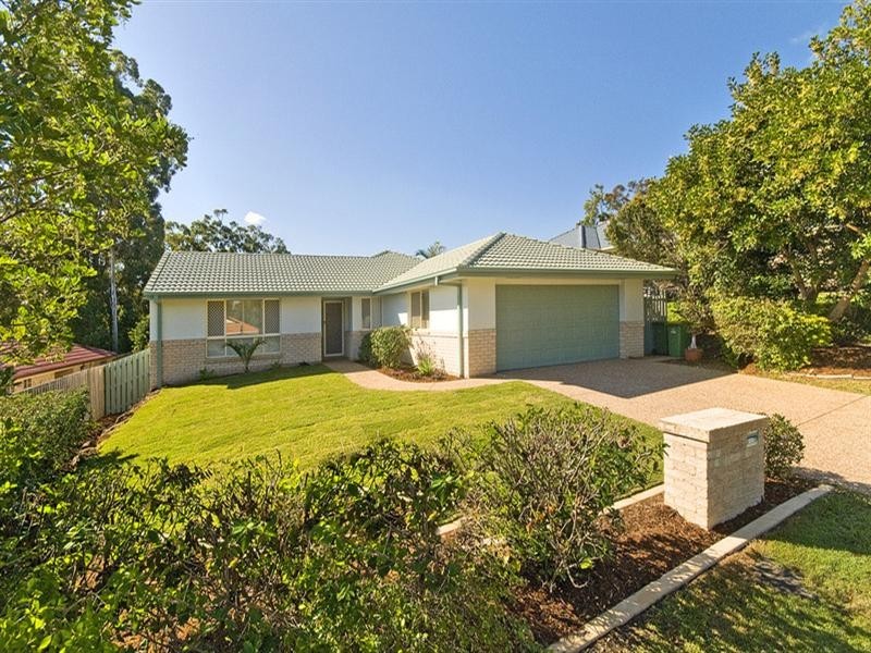 22 Hibertia Avenue, Elanora QLD 4221