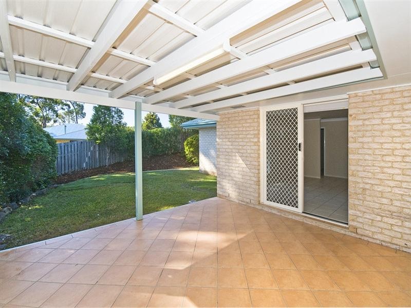 22 Hibertia Avenue, Elanora QLD 4221