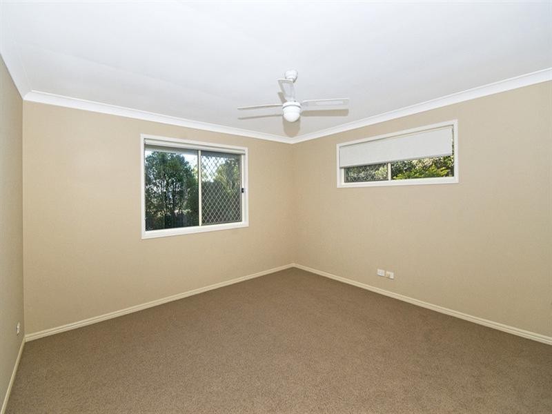 22 Hibertia Avenue, Elanora QLD 4221