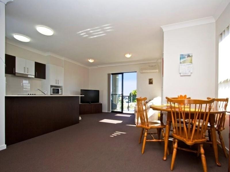 7/111 Golden Four Drive, Bilinga QLD 4225