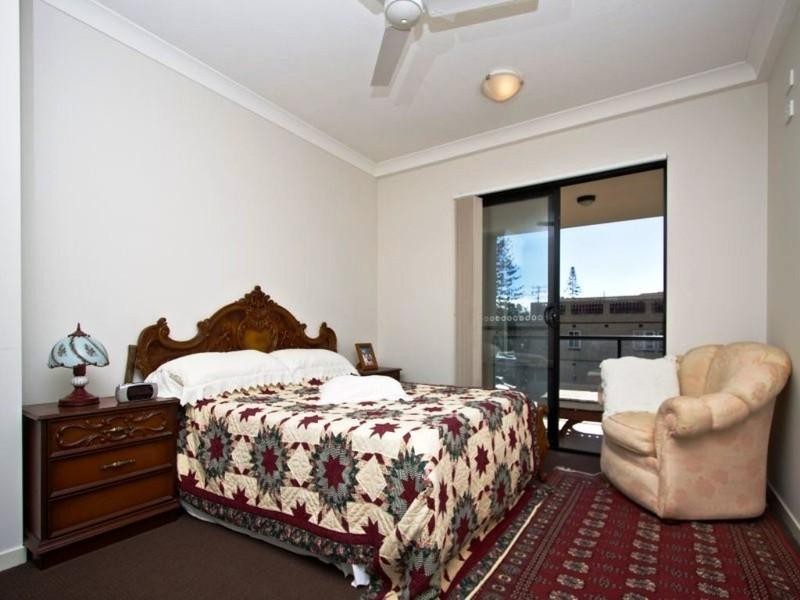 7/111 Golden Four Drive, Bilinga QLD 4225