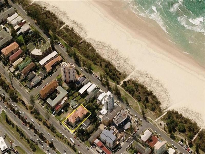 7/111 Golden Four Drive, Bilinga QLD 4225