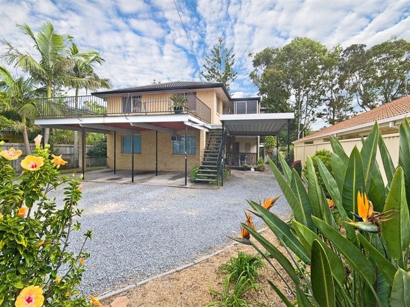 2/21 Tallebudgera Drive, Palm Beach QLD 4221