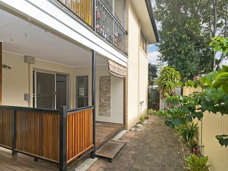 2/21 Tallebudgera Drive, Palm Beach QLD 4221