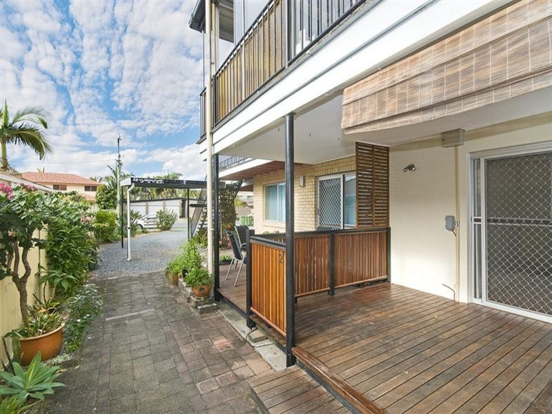 2/21 Tallebudgera Drive, Palm Beach QLD 4221
