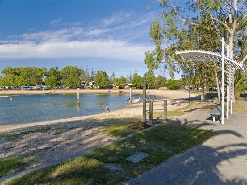 2/21 Tallebudgera Drive, Palm Beach QLD 4221