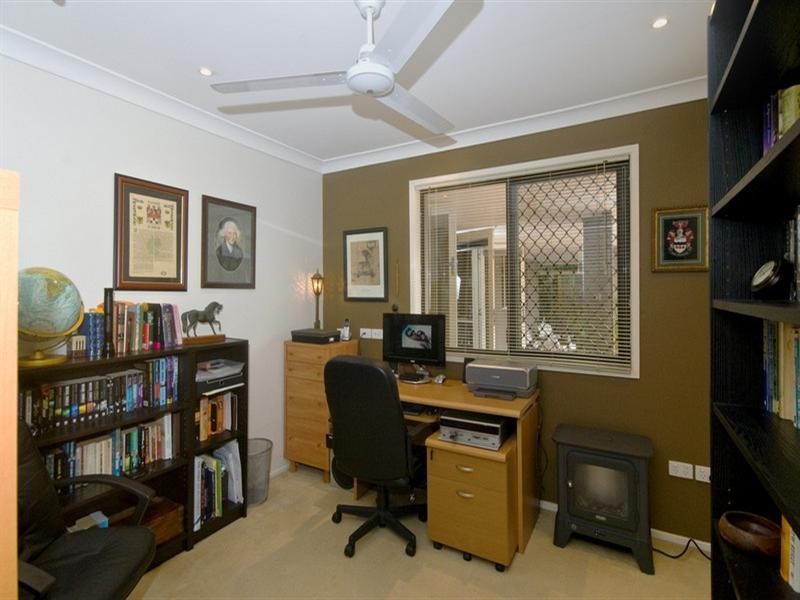 38 Avanti Street, Mermaid Waters QLD 4218